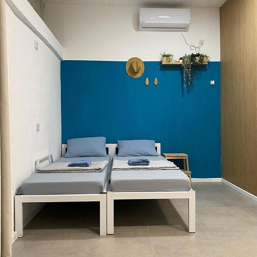 Social Hostel - By Social Space テル・アビブ エクステリア 写真