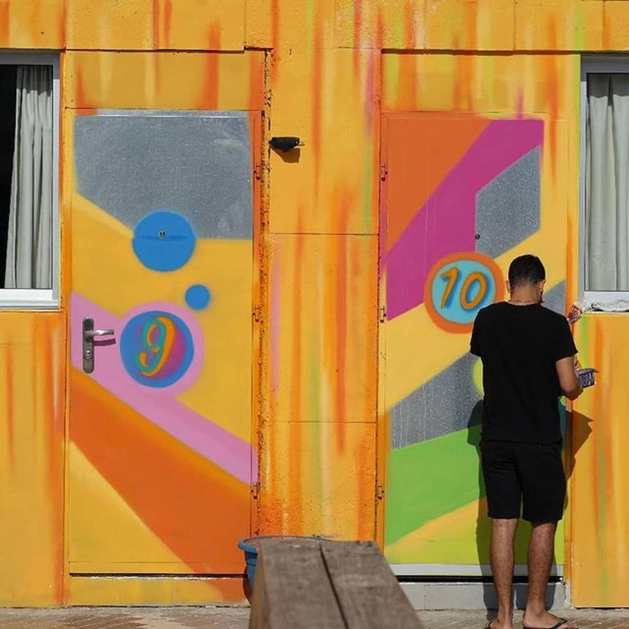 Social Hostel - By Social Space テル・アビブ エクステリア 写真