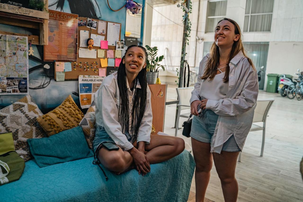 Social Hostel - By Social Space テル・アビブ エクステリア 写真